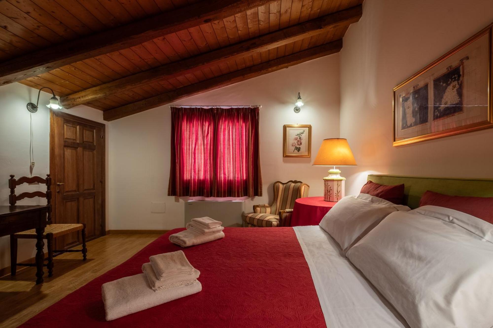 Corte Cristina & Suites Quartucciu Exteriör bild