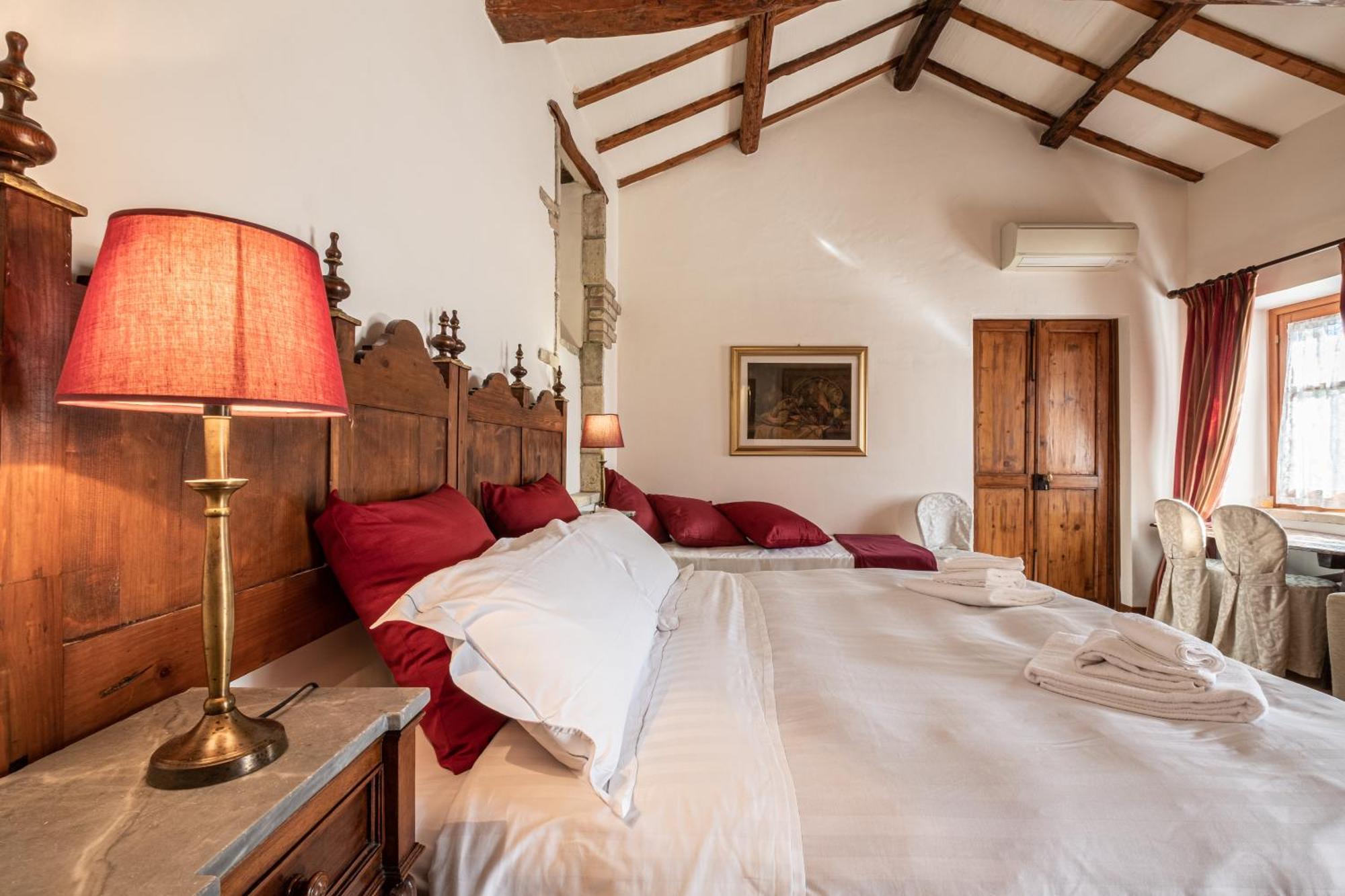 Corte Cristina & Suites Quartucciu Exteriör bild